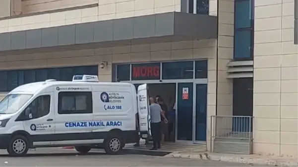 17 yaşındaki çocuğun kullandığı araç, 4 çocuğun arasına daldı! 11 yaşındaki Ahmet hayatını kaybetti