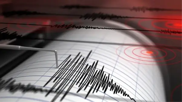 Son Dakika! Kuşadası Körfezi'nde 4.4 büyüklüğünde deprem