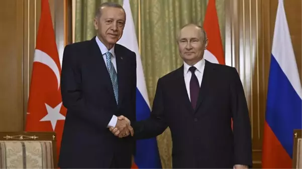 Son Dakika: Soçi'deki Erdoğan-Putin zirvesi başladı! İki liderden görüşme öncesi önemli mesajlar