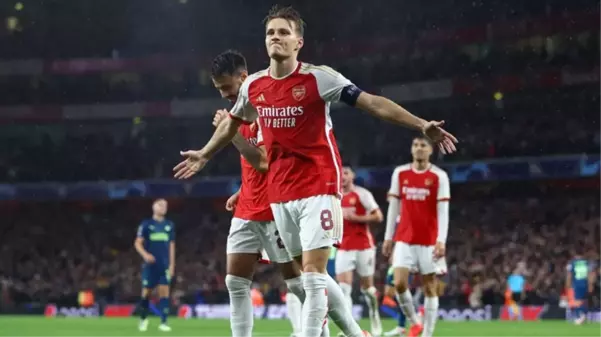 Boşuna Devler Ligi demiyorlar! Arsenal, PSV Eindhoven'ı adeta sahadan sildi