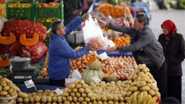 Son Dakika: Enflasyon ekimde yüzde 3,43 arttı, yıllık bazda yüzde 61,36 oldu