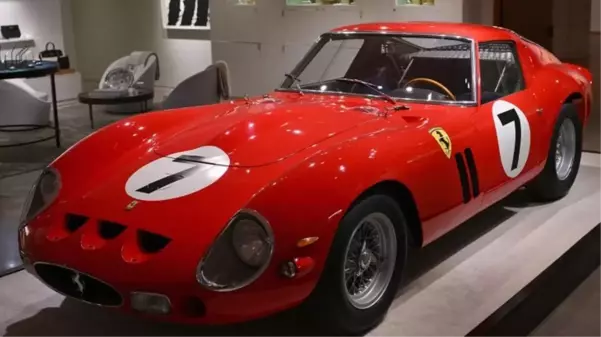 1962 model Ferrari, rekor fiyata satıldı