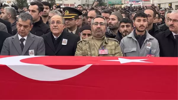 Şehit Kemal Aslan'ın babası: Selahattin Demirtaş ve Osman Kavala'ya selam gönderenlere hakkımı helal etmiyorum