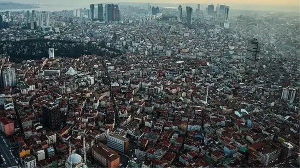 İstanbul'da 12 ilçe daha CHP'ye geçti! Beyoğlu'nda 35 yıl sonra gelen seçim zaferi