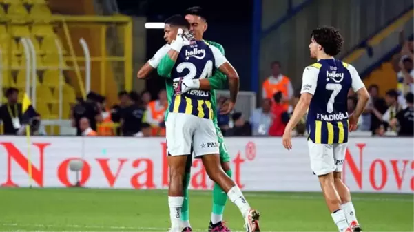 Fenerbahçe'yi yıkan haber! Oosterwolde sezonu kapattı