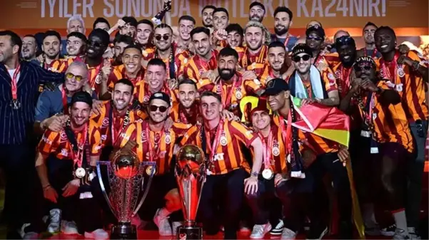 Kutlamalarda veda eder gibiydi! Kerem Aktürkoğlu, Galatasaray'dan ayrılıyor