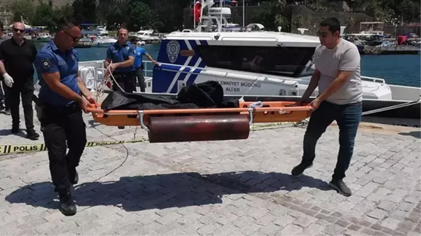 Antalya'da korkunç olay! Kayalıklarda kolu, bacağı ve başı olmayan ceset bulundu