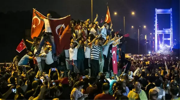 Türkiye'nin en karanlık ve uzun gecesi! 15 Temmuz hain darbe girişiminin üzerinden 8 yıl geçti