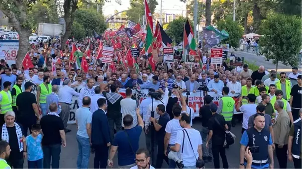 Şanlıurfa'da binlerce kişi İsmail Haniye'nin vasiyeti için bir araya geldi