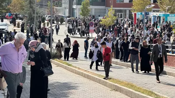 3 bölgemizi sallayan deprem! Şiddetli sarsıntı birçok ilde hissedildi