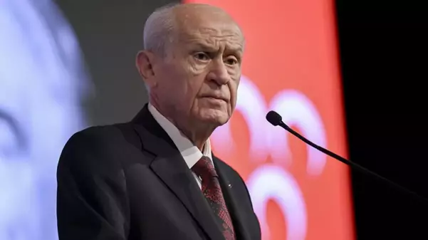 Bahçeli'den 29 Ekim mesajı: Terörü söküp atma hedefinden sapmadık, direnirlerse daha sert bir yöntem uygularız