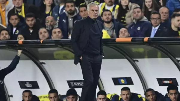 Kırmızı kart gören Jose Mourinho'nun cezası belli oldu