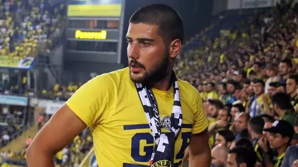 Fenerbahçe tribün liderlerinden Cem Gölbaşı gözaltına alındı