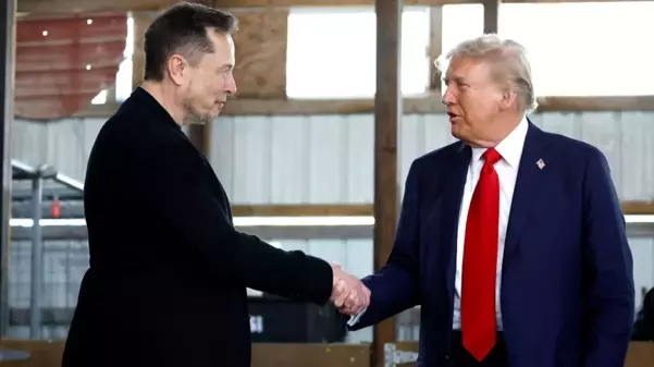 Elon Musk, seçim gecesini Trump'ın yanında geçirecek