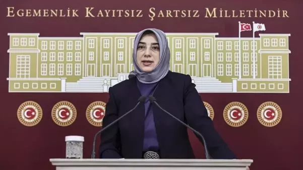 AK Partili Özlem Zengin'den CHP'ye etki ajanlığı ziyareti