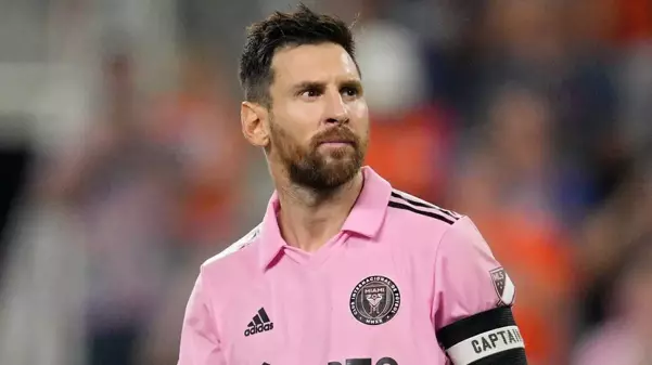 Lionel Messi'nin eski takım arkadaşı yeni teknik direktörü oldu