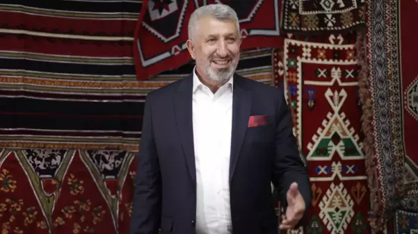 CHP'li Karkamış Belediye Başkanı Mustafa Güzel, AK Parti'ye geçeceğini duyurdu