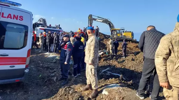 Artvin'de meydana gelen heyelanda 4 genç hayatını kaybetti