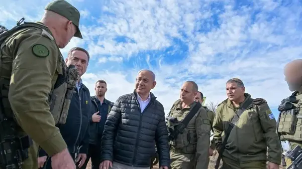 Suriye'deki ilerleyişini sürdüren İsrail, Şam'ın 25 km güneybatısına ulaştı