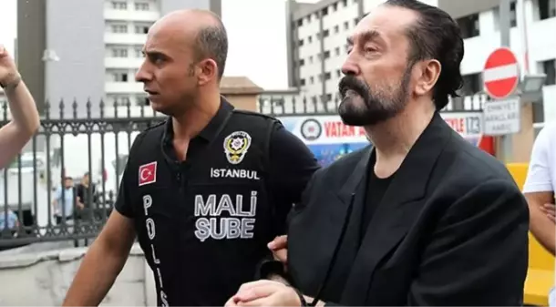 Adnan Oktar'dan mal varlığı sorusuna yanıt: Tek bir malım, mülküm hiçbir şeyim yok