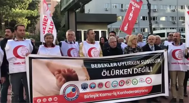 Samsun İl Sağlık Müdürlüğü Önünde 'Yenidoğan Çetesi' Protestosu