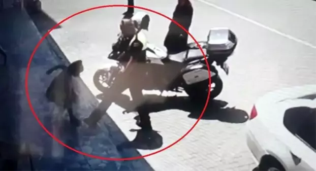 Polisin ayağına basan minik Irmak konuştu