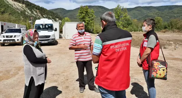 Sel felaketinde evlerini kaybeden Babaçay köyü sakinleri AFAD yaşam konteynerlerine yerleştirildi