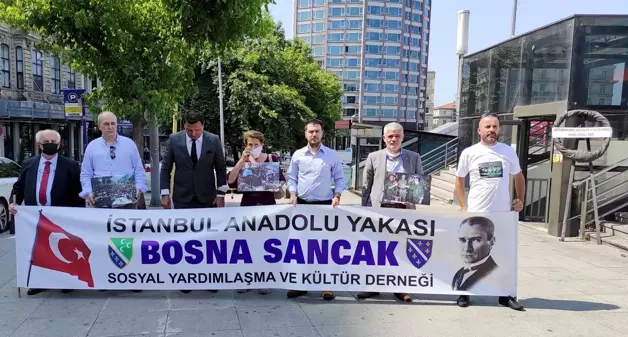 Srebrenitsa kurbanları, katliamın 26. yılında Beyoğlu'nda anıldı