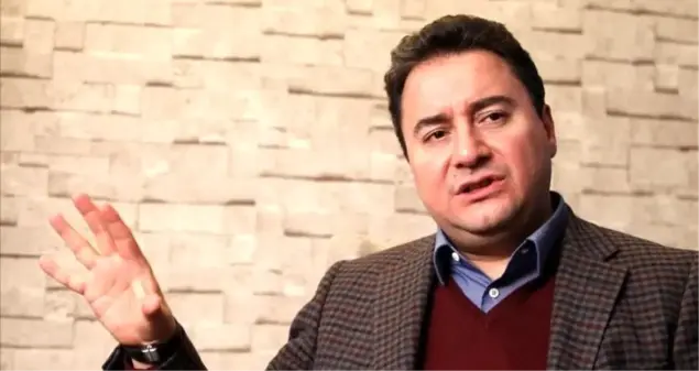 Ak Parti'den istifa eden Ali Babacan kimdir?