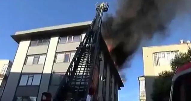 İstanbul'da iş merkezinde korkutan yangın! Çok sayıda ekip sevk edildi