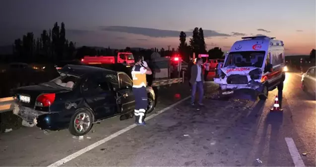 Kütahya'da zincirleme trafik kazası: 3 kişi öldü, 4 kişi yaralandı