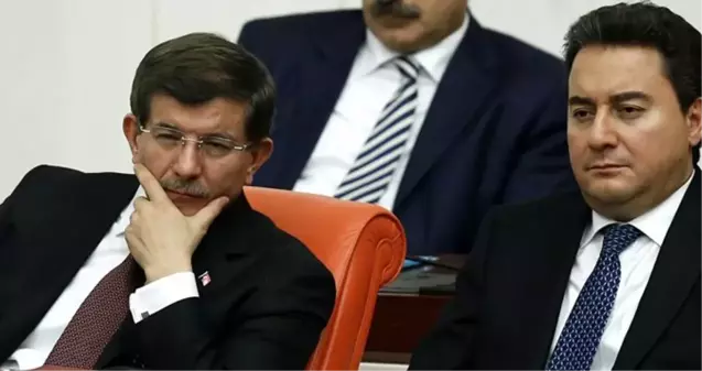 Yeniden Refah Partisi'nden Davutoğlu ve Babacan'a çağrı: Partimize buyursun gelsinler