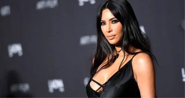 Kim Kardashian saniyeler içinde 2 milyon dolar kazandığı korse markasını Türkiye'de üretecek