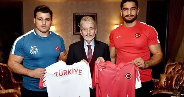 Taha Akgül ve Rıza Kayaalp'in yer aldığı güreşçiler Mehmetçik olacak