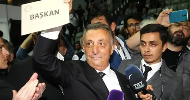 Beşiktaş'ın yeni başkanı Ahmet Nur Çebi: Beşiktaş'ın şerefi, namusu, bir kuruşu bize emanet