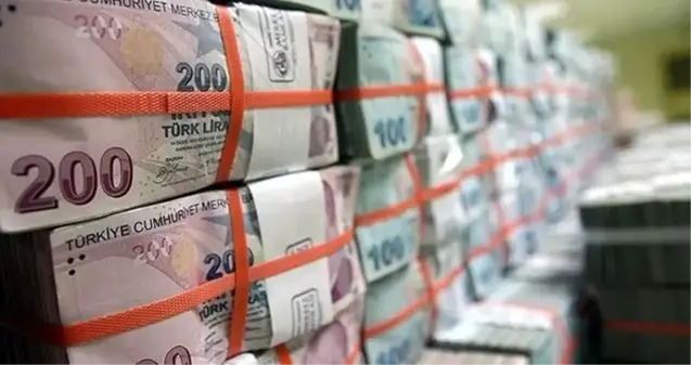 Süper Loto'da 13,5 milyonluk büyük ikramiyenin sahibi parasını aldı