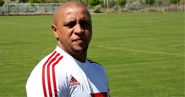 Roberto Carlos'tan İzlanda maçı öncesi Türkiye'ye destek