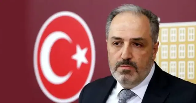 Mustafa Yeneroğlu, AK Parti'den neden istifa ettiğini açıkladı: Erdoğan istedi