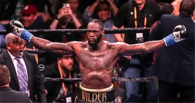 ABD'li boksör Wilder, Ortiz'i nakavtla mağlup ederek Muhammed Ali'nin rekorunu egale etti