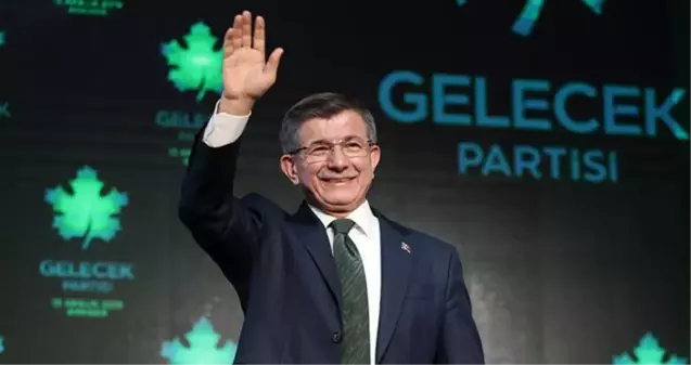 Son dakika: Eski Başbakan Ahmet Davutoğlu'nun kurucuları arasında yer aldığı yeni parti Ankara'da kuruldu