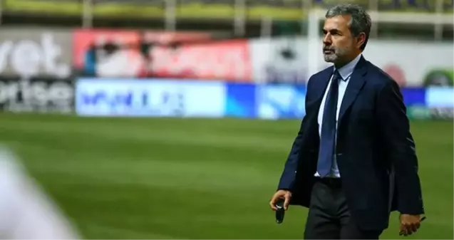 Aykut Kocaman, Taylan Antalyalı'ya kancayı taktı!