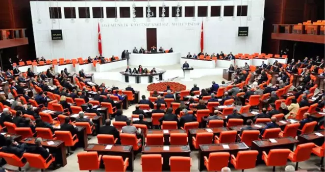 TBMM Genel Kurulu'nda HDP'li vekillerin sözleri AK Parti ve MHP'lileri ayaklandırdı