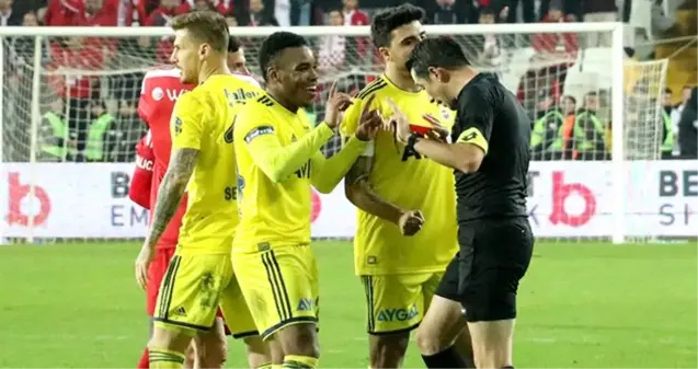 Fenerbahçe'ye derbi öncesi Garry Rodrigues'ten kötü haber