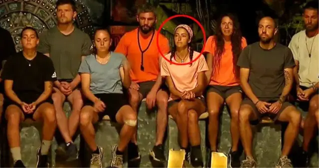 Survivor'dan elenen oyuncu Melis Tuğba Türk, tatil pozlarıyla Instagram'a damga vurdu