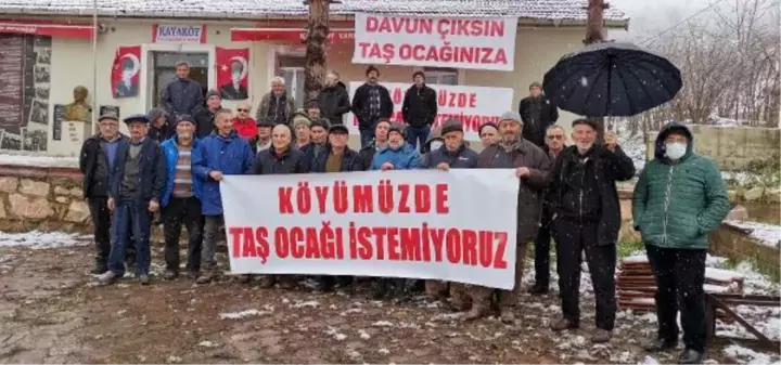 ENDEMİK BİTKİLERİ BARINDIRAN ORMANA 'TAŞ OCAĞI' TEPKİSİ