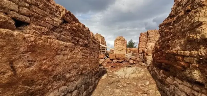 KURUL KALESİ'NDEKİ KAZILARDA YENİ GİRİŞE ULAŞILDI