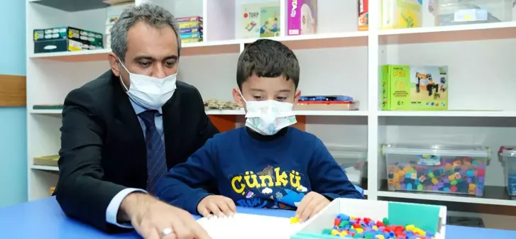 MEB okullarının kütüphanelerindeki kitap sayısı 38 milyonu aştı