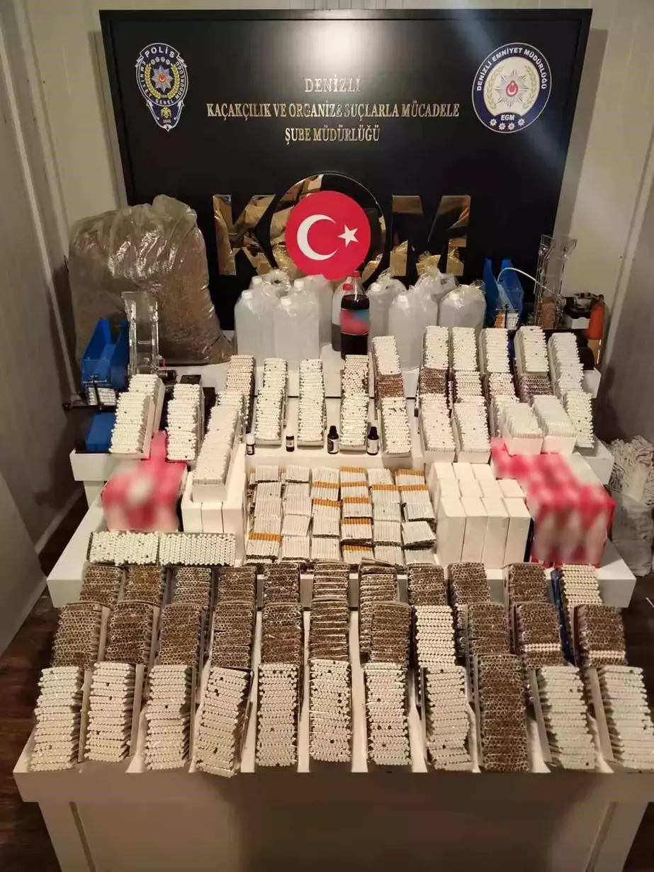 Denizli'de Kaçak Tütün Operasyonu: 2,4 Ton Ele Geçirildi