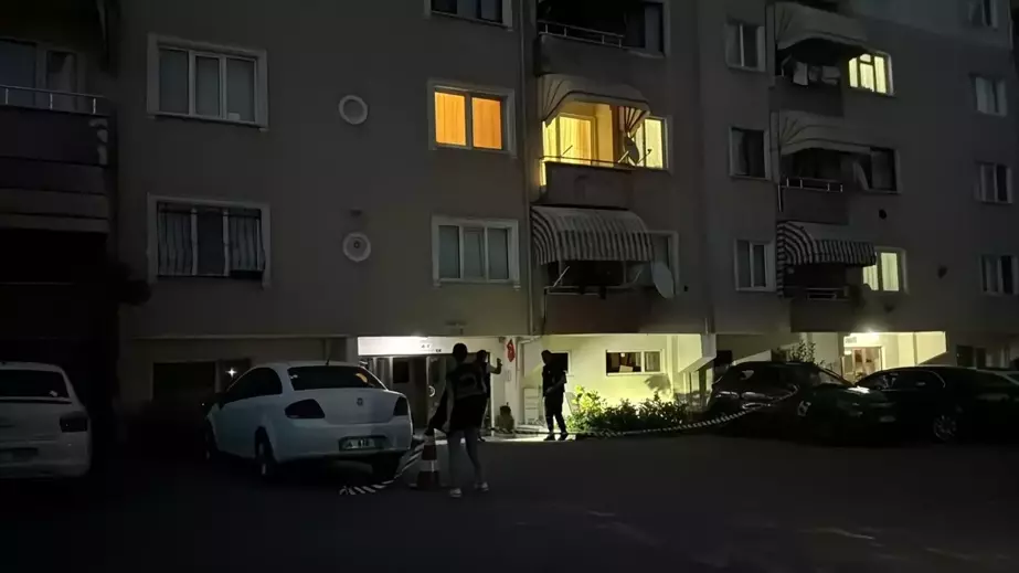 Kocaeli'de 5 yaşındaki çocuk apartman penceresinden düştü