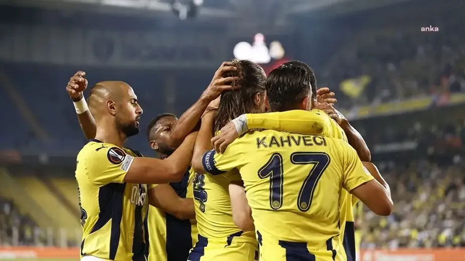 Fenerbahçe, Avrupa Ligi'ndeki İlk Maçında Union Saint-Gilloise'yi 2-0 Geçti